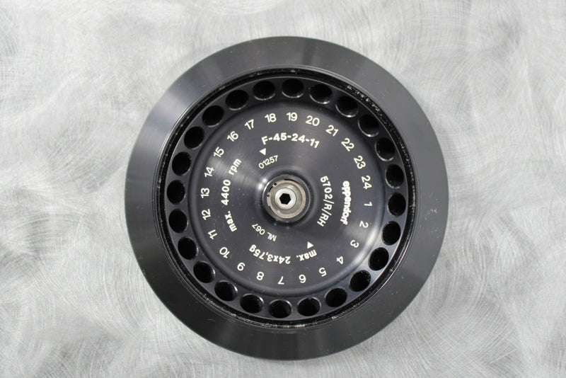 Eppendorf 5702 Benchtop Centrifuge w/ F-45-24-11 Fixed-Angle Rotor