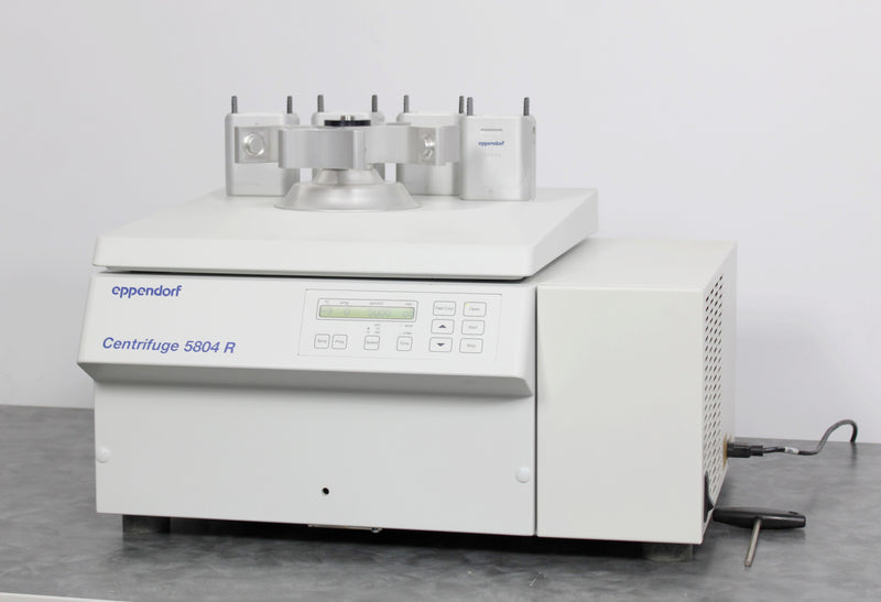 Eppendorf 5804R Refrigerated Benchtop Centrifuge w/ A-4-44 Rotor & Buckets