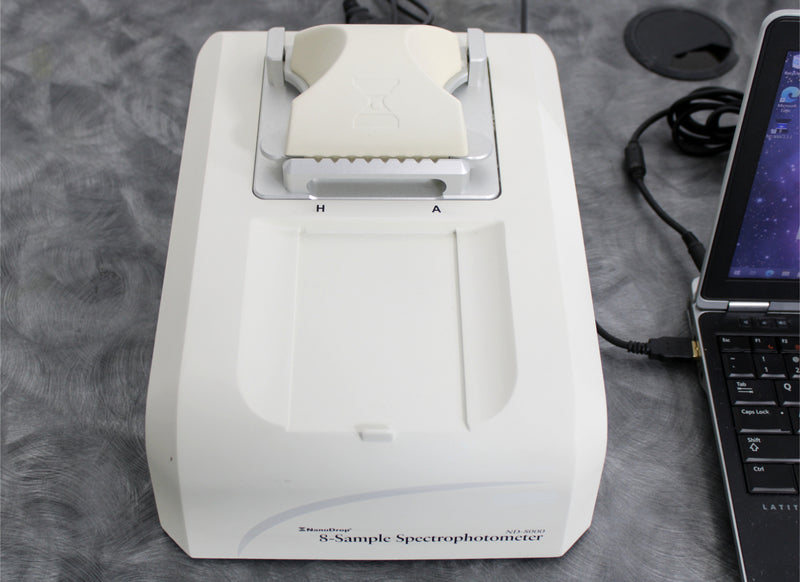 NanoDrop ND-8000 8-Sample UV-Vis Spectrophotometer with Laptop & Software
