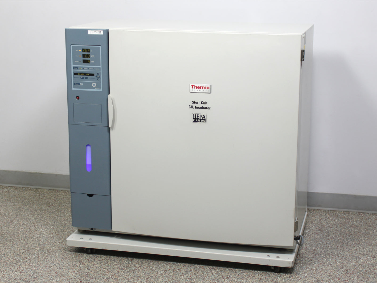 Thermo Scientific 3310 Steri-Cult CO2 Incubator 323L Stainless Steel w