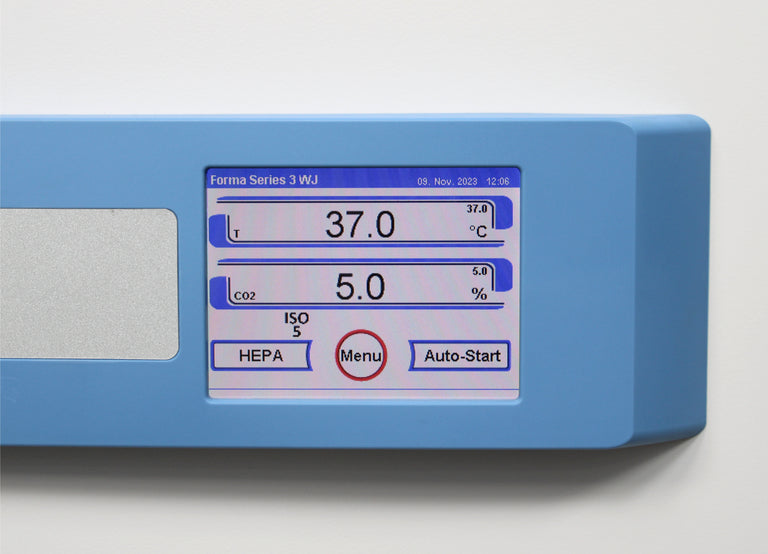 Thermo Scientific 4120 Forma Series 3 Water Jacketed CO2 Incubator and Shelves
