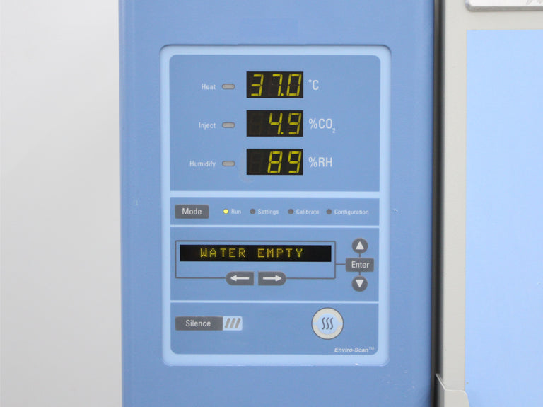 Thermo 3310 Forma Steri-Cult Stainless Steel CO2 Incubator and Shelves