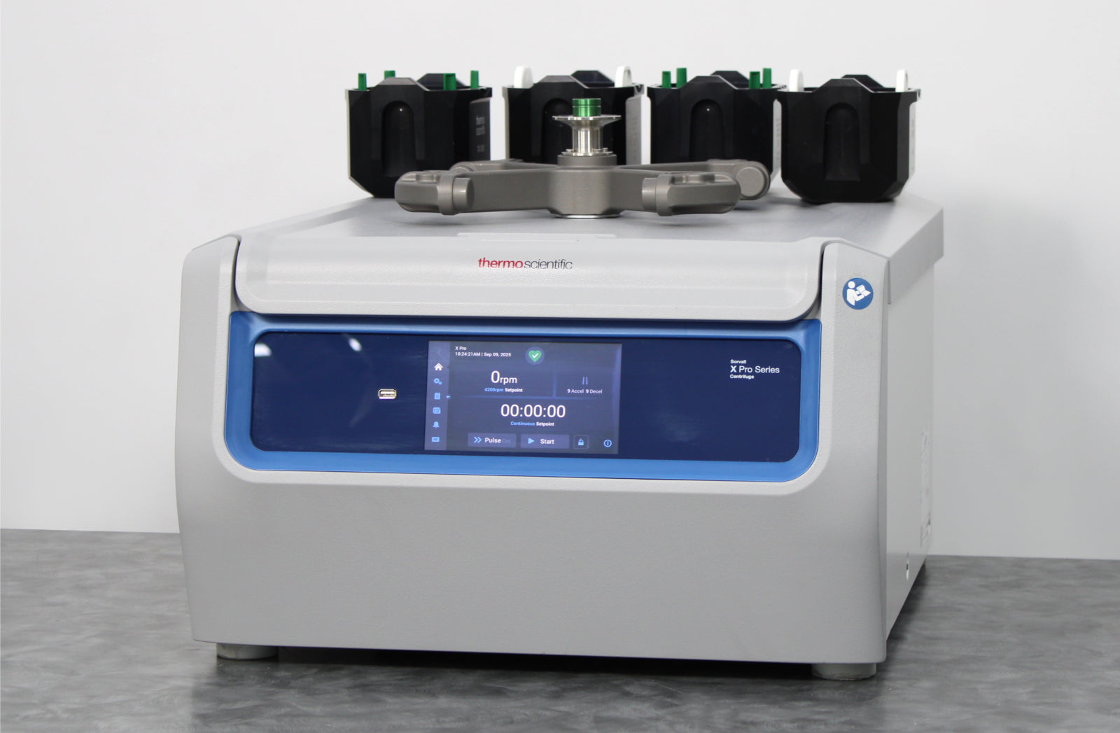 Thermo Scientific Sorvall X4 Pro-MD Benchtop Centrifuge and Rotor
