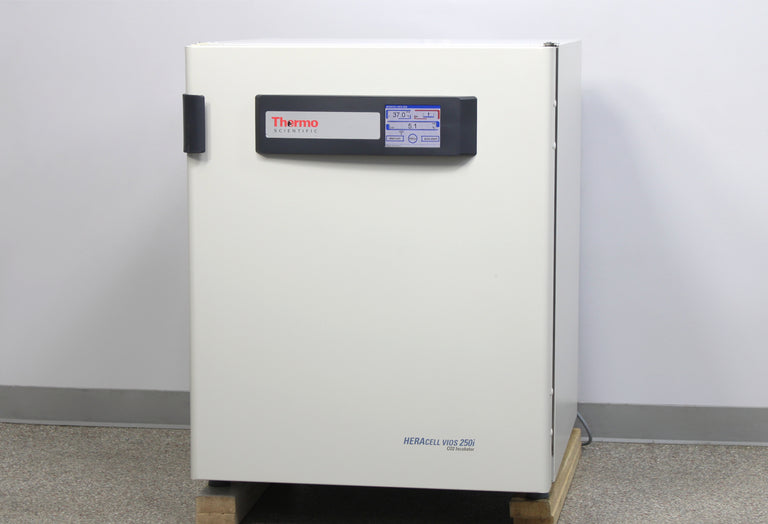 Thermo Scientific HERAcell vios 250i Copper CO2 Incubator 51030963