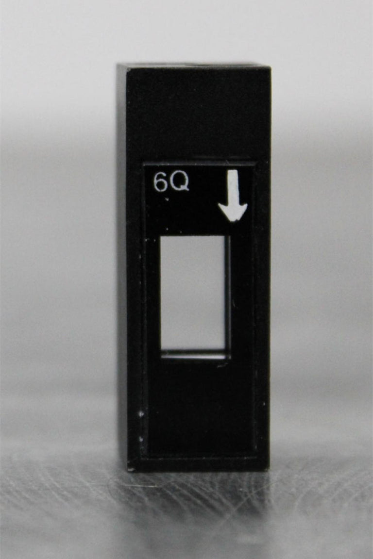 Hellma Absorption Cuvette QS 0.5 mm Quartz Flow-Through Cell