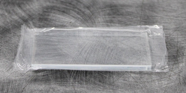 Leica Glass Anti-Roll Plate - Ultra Clear - Anti-Glare Coating 69.8x28.8x3.85mm