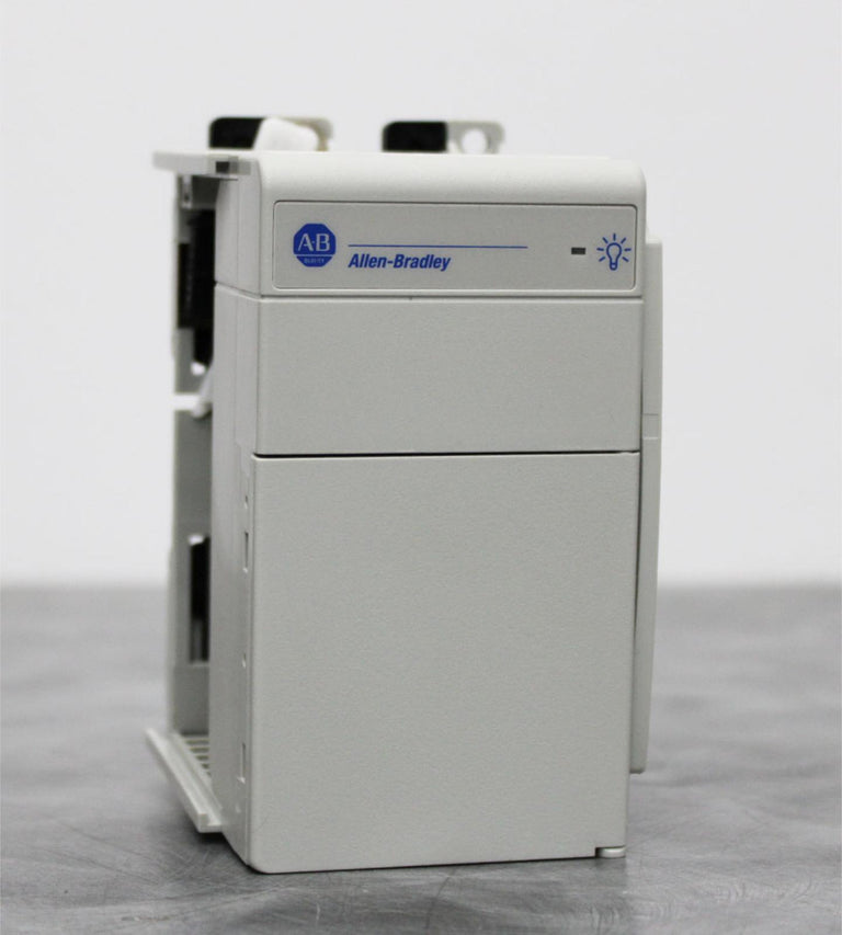 Allen-Bradley 1769-PA2 Ser. A CompactLogix Input/Output Power Supply Module