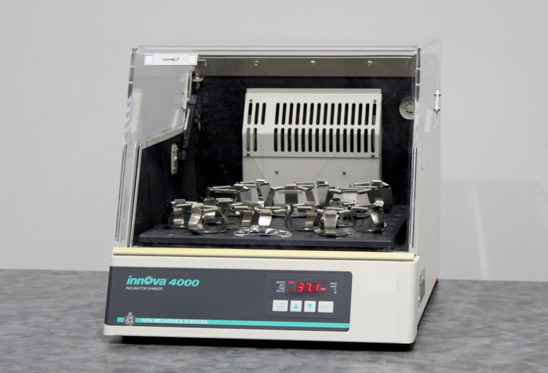 New Brunswick Scientific Innova 4000 M1192-0000 Incubator Shaker
