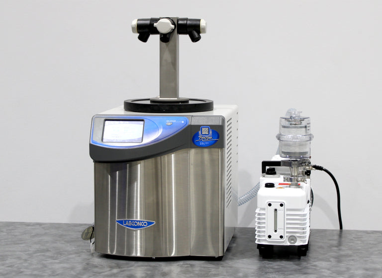 Labconco FreeZone 2.5L -50C Lyophilizer Benchtop Freeze Dryer 115V with Pump