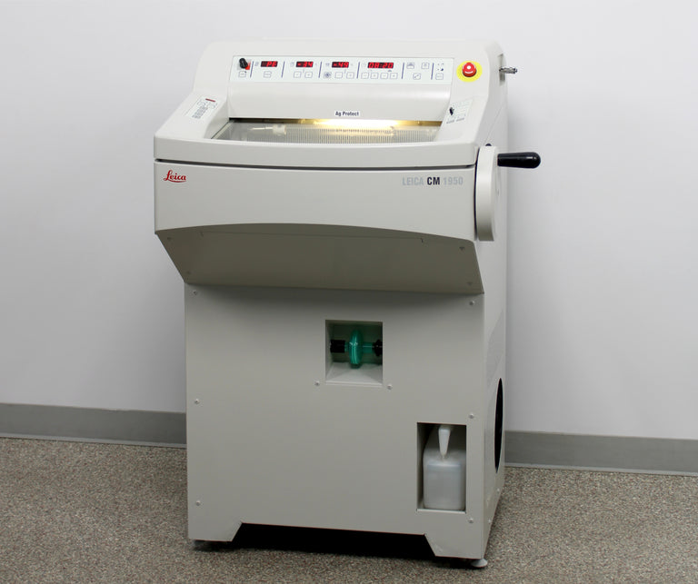 Leica CM1950 Cryostat Microtome with Blade Holder and Vacuum Assist