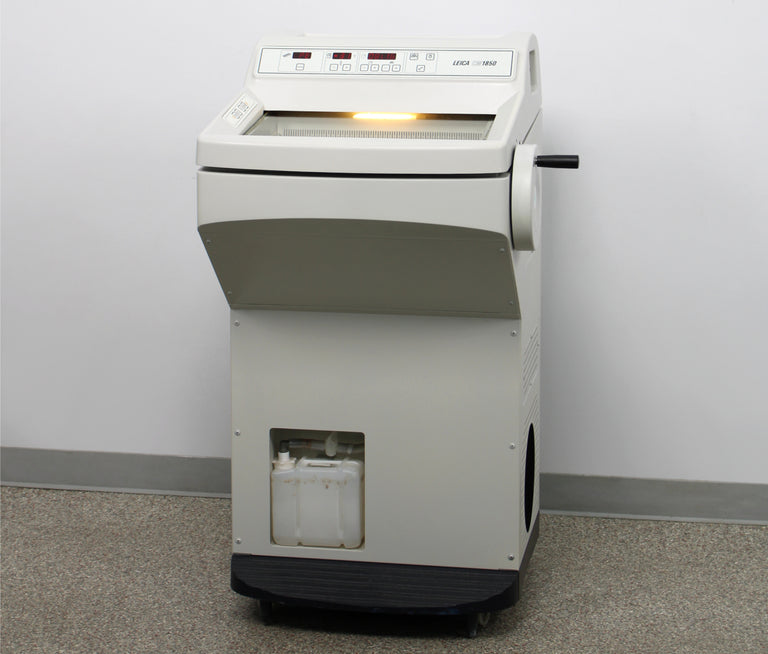 Leica CM1850-3-1 Cryostat Microtome with Blade Holder