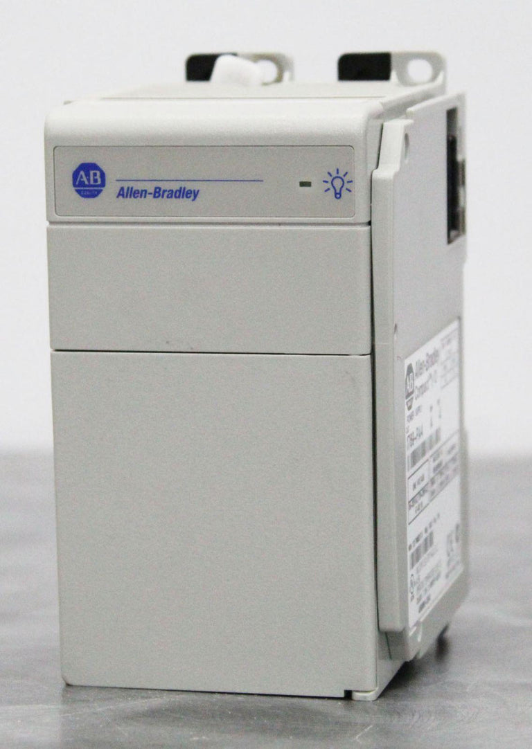 Allen-Bradley 1769-PA4 CompactLogix AC/DC Power Supply Module