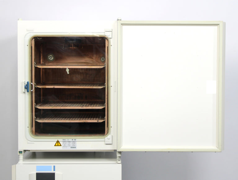 Thermo Scientific HERAcell 150i/240i Stacked CO2 Incubators