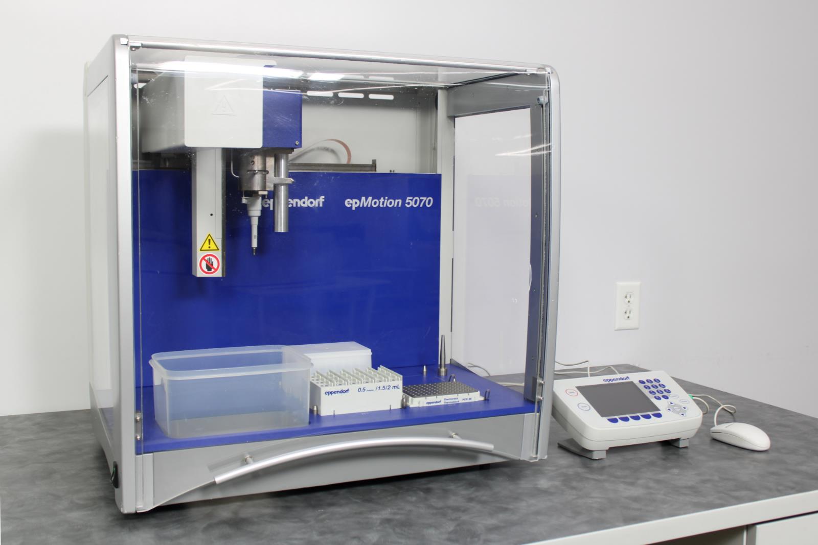 Epmotion Tools Eppendorf epMotion 5070 Robotic Pipette Liquid Handler with 50uL Tool