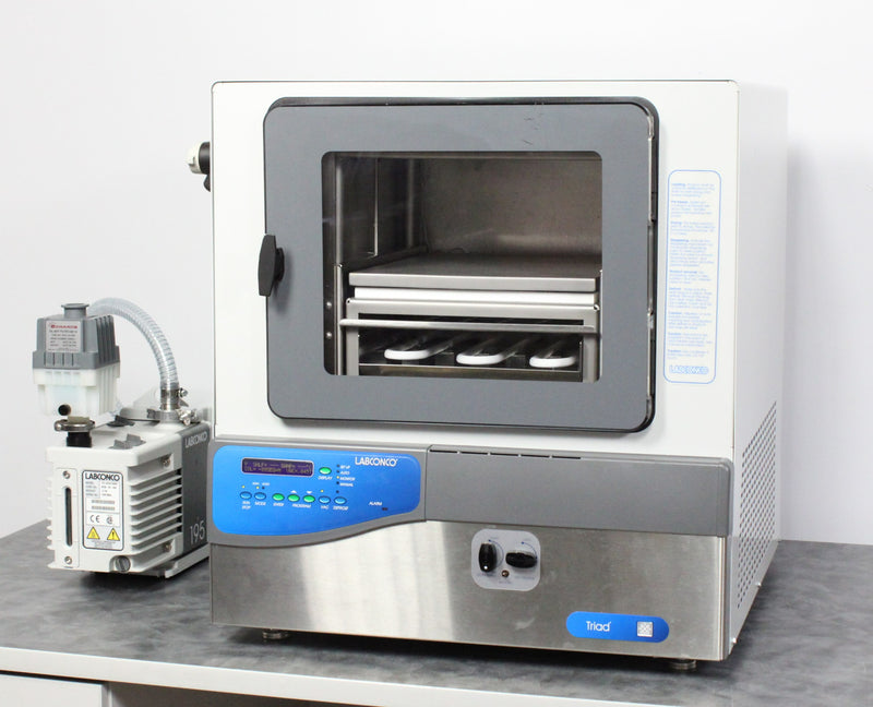 Labconco FreeZone Triad Benchtop Freeze Dryer with Stoppering & Vacuum Pump