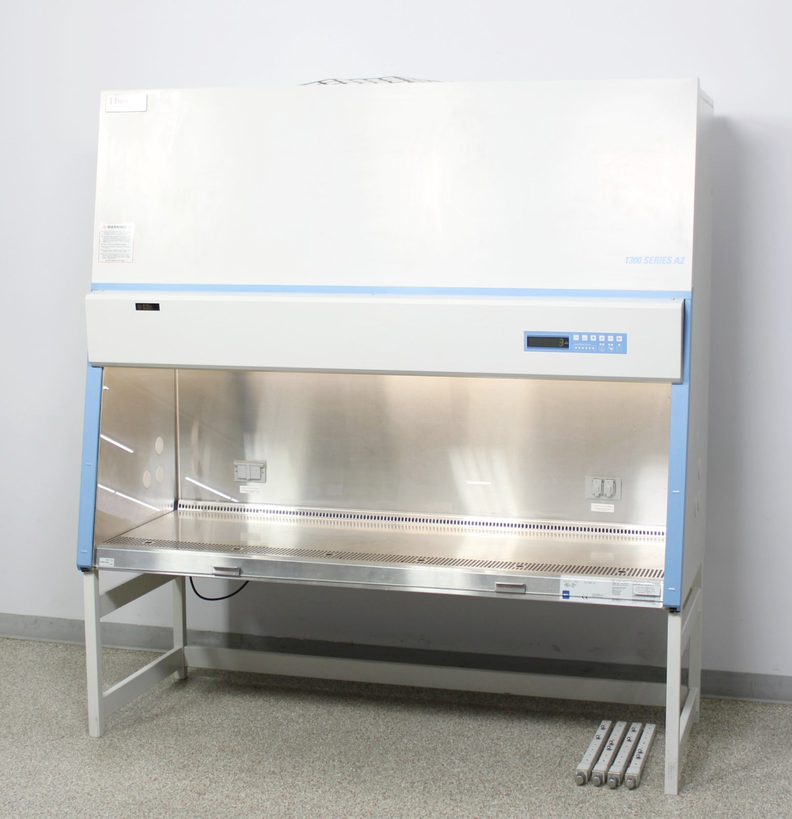 Thermo Scientific 1300 Series 6ft Class