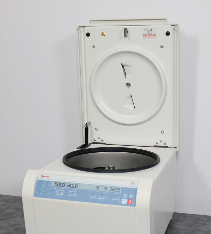 Thermo Scientific Sorvall ST 16 Benchtop Centrifuge w/ TX-200 Rotor & Buckets