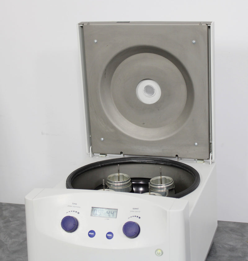Eppendorf 5702 Benchtop Centrifuge with A-4-38 Swing Bucket Rotor & Buckets