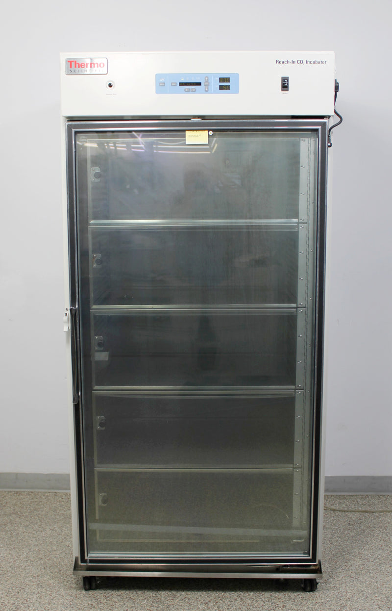 Thermo Scientific 3950 Reach-In CO2 Incubator w/ 5 Inner Shelf Doors & 4 Shelves