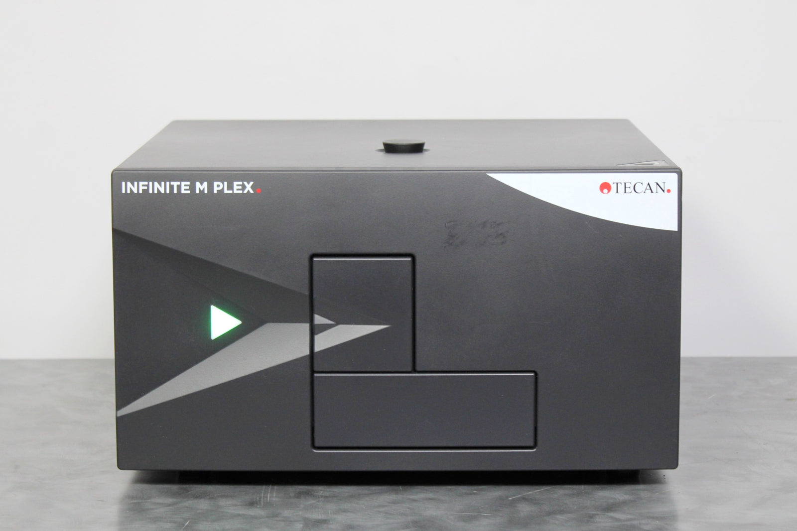 Tecan Infinite 200 PRO M Plex Multimode Microplate Reader 30050303