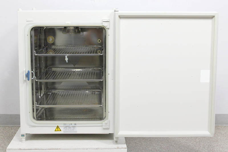 Thermo Scientific HERAcell 150i Stainless Steel CO2 Incubator w/ 3 Shelves