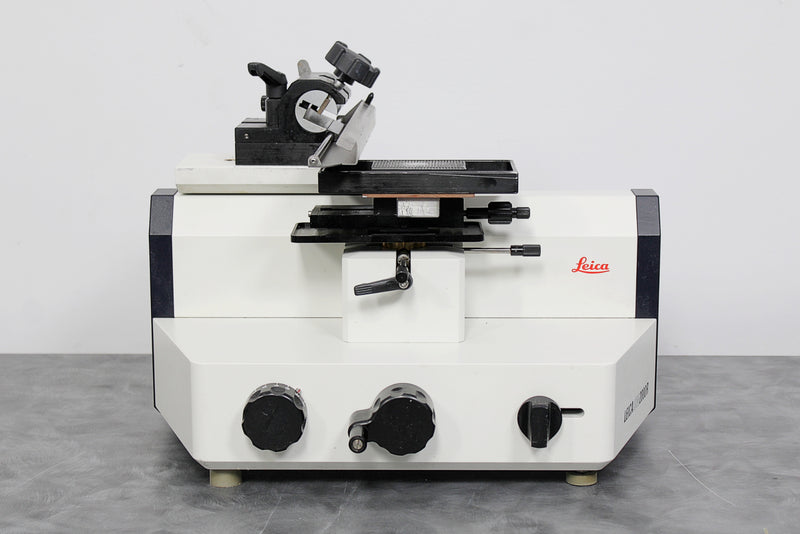 Leica SM2000R Sliding Benchtop Microtome 045333784 w/ Dry Ice Tray & Knife