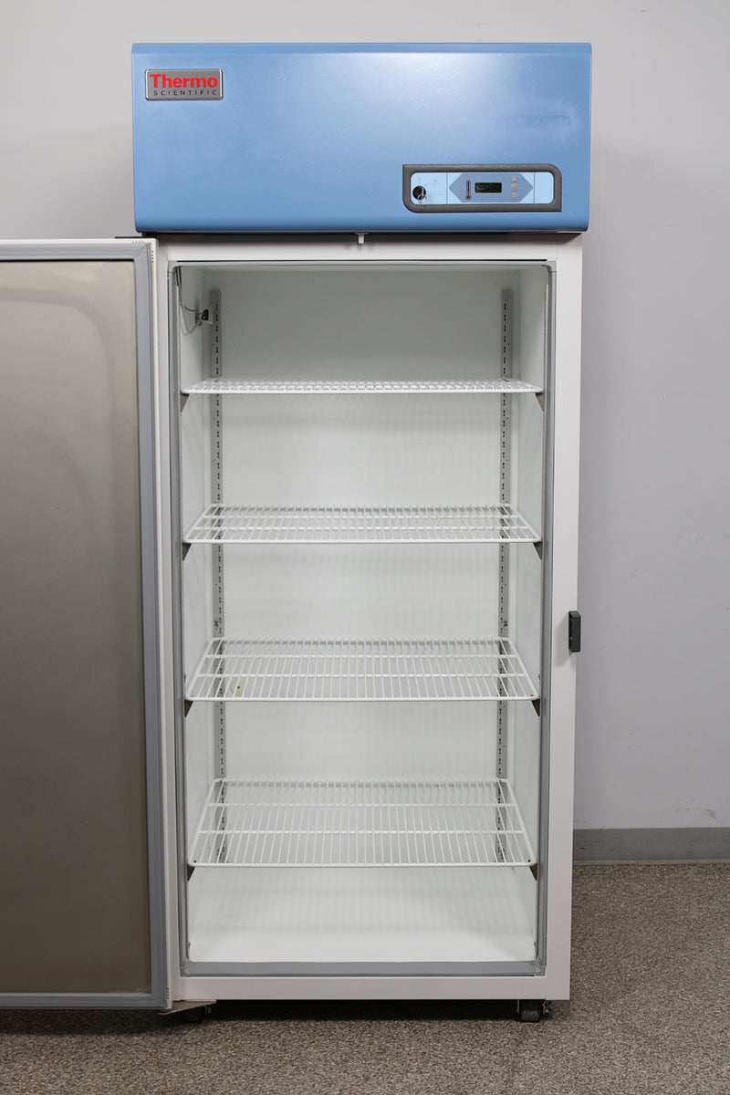 Thermo Scientific Revco UGL3020A -20°C High-Performance Lab Freezer with Shelves