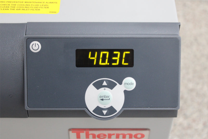 Thermo Scientific Neslab ThermoFlex 2500 208/230V Recirculating Chiller