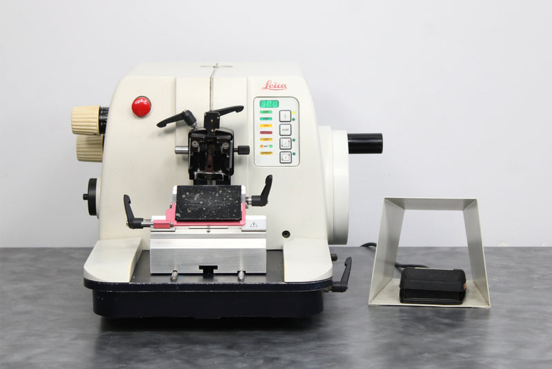 Leica RM2155 Motorized Rotary Microtome 050231619 w/ Blade Holder & Foot Switch