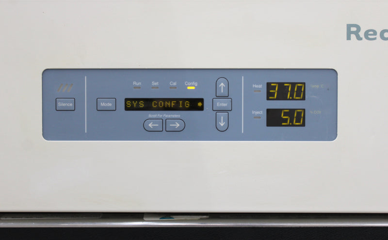 Thermo Forma 3950 Reach-In CO2 Incubator with 3 Shelves
