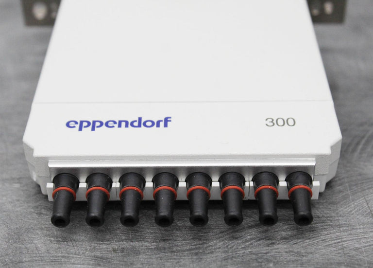 Eppendorf 960001052 epMotion TM 300-8 Dispensing Tool 8-Channel 20-300uL