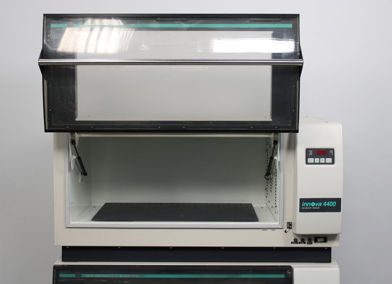 New Brunswick Scientific Innova 4400 Stacked Incubator Shakers M1243-0000