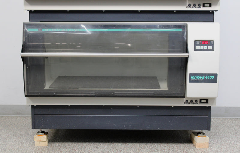 New Brunswick Scientific Innova 4400 Stacked Incubator Shakers M1243-0000