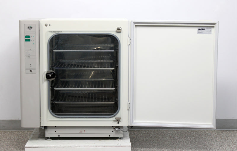 NUAIRE US Autoflow NU-4750 Water-Jacketed CO2 Incubator with 4 Shelves