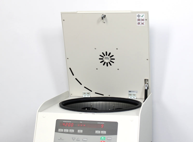 Beckman Coulter Allegra X-30 Benchtop Centrifuge B06314 and SX4400 Swing Rotor