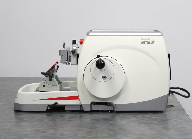 Leica HistoCore AUTOCUT Automated Rotary Microtome 14051956472 with Foot Switch