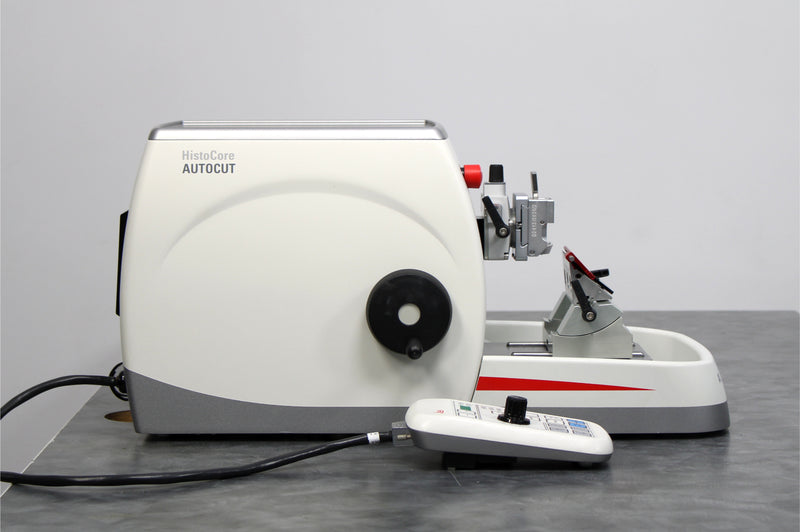 Leica HistoCore AUTOCUT Automated Rotary Microtome 14051956472 with Foot Switch