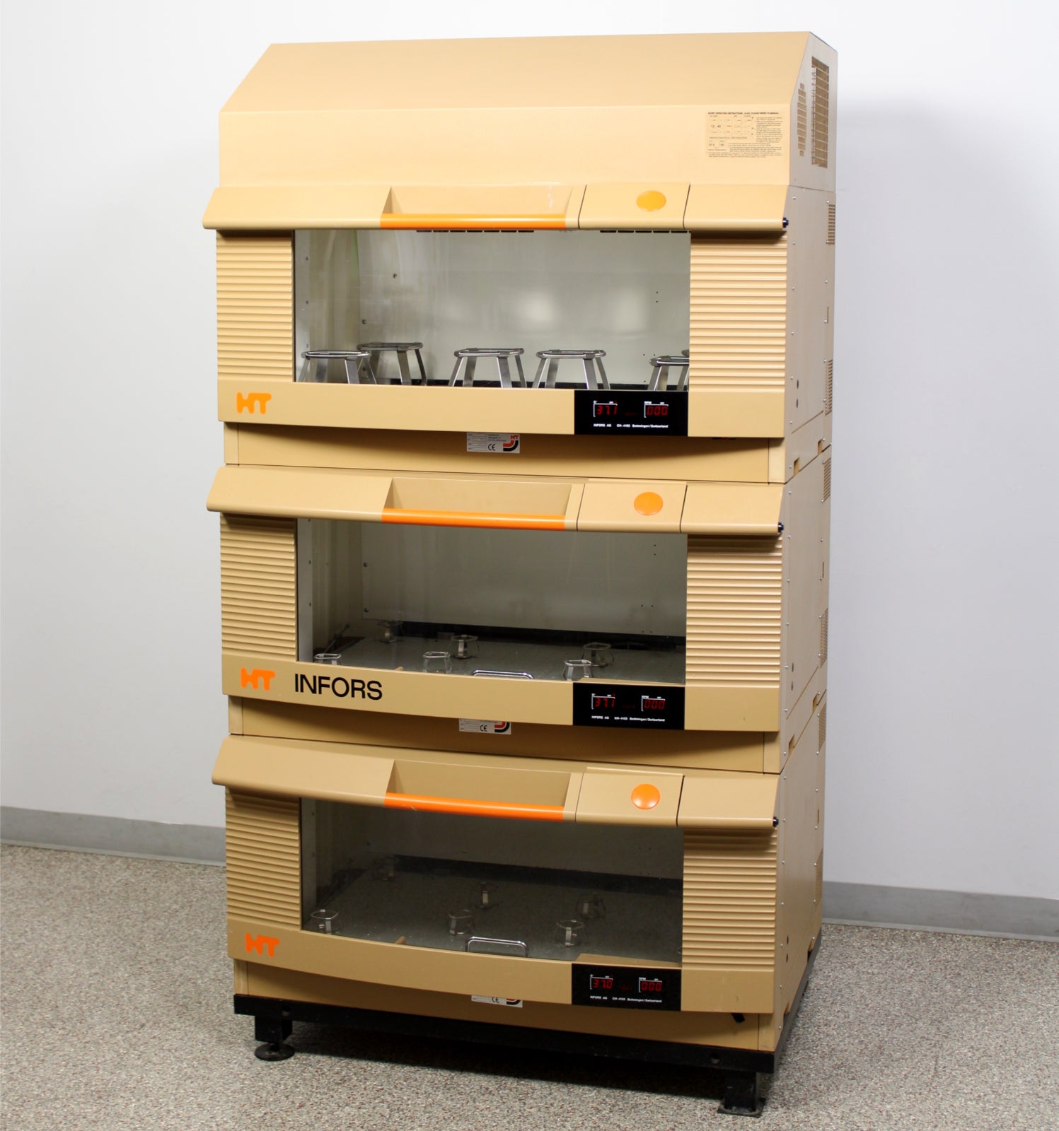 INFORS HT Multitron AJ-110/6 Triple Refr. Incubating Shakers