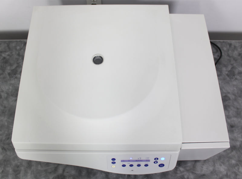 Eppendorf 5810R Refrigerated Benchtop Centrifuge 5811F with A-4-62 Swing Rotor