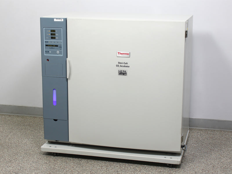 Thermo Scientific 3310 Steri-Cult CO2 Incubator 323L