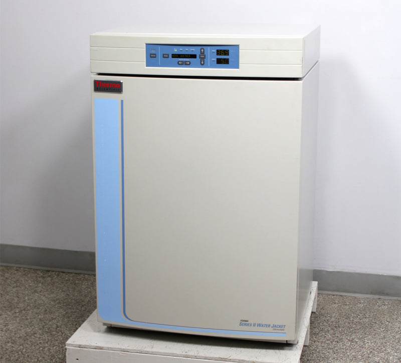 Thermo Scientific 3120 Forma Series II Water Jacket CO2 Incubator 3110