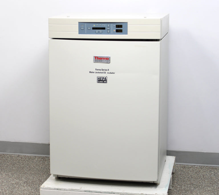 Thermo Scientific 3140 Forma Series II Water Jacketed CO2 Incubator