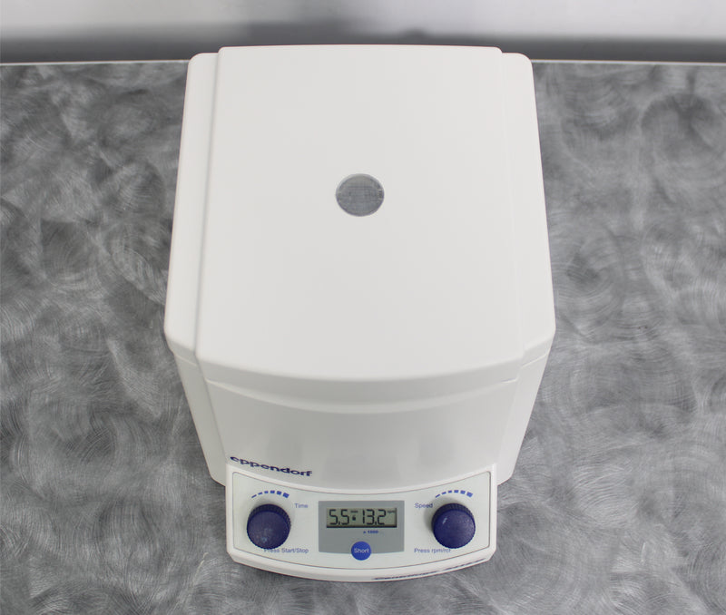 Eppendorf 5415D Benchtop Microcentrifuge 5425 and F45-24-11 Rotor