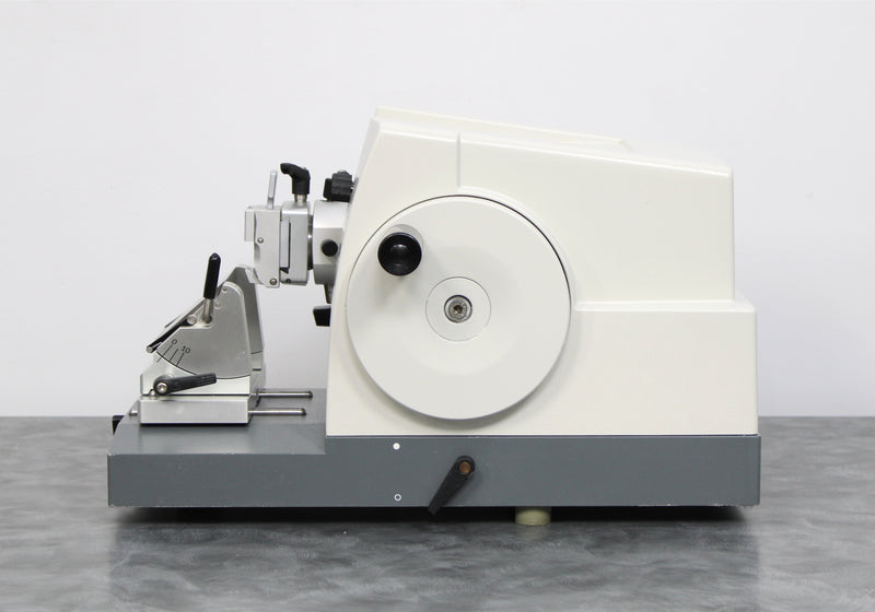 Sakura Accu-Cut SRM 200 CW Manual Rotary Microtome 1429 with Blade Holder