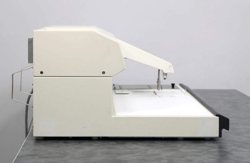 Leica EG1160 Tissue Embedding Center with Cold Plate 038630527 with Foot Pedal