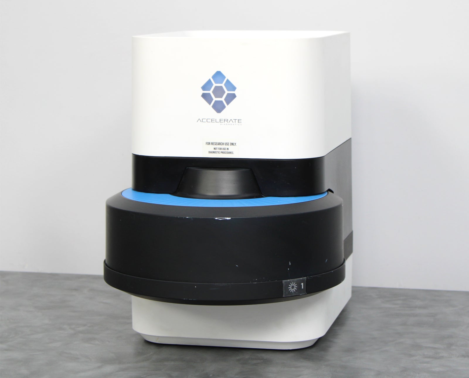 Accelerate Diagnostics AD-1F Pheno System Phenotypic Susceptibility 12