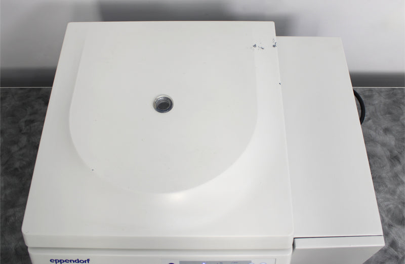 Eppendorf 5804R 230V Refrigerated Benchtop Centrifuge Top Panel