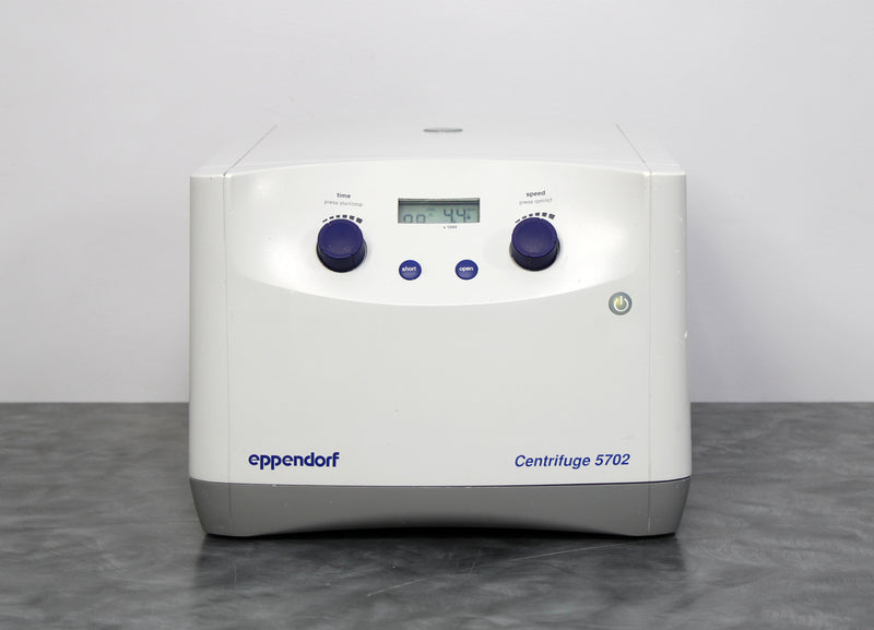 Eppendorf 5702 Low-Speed Benchtop Centrifuge with F-35-30-17 Fixed-Angle Rotor