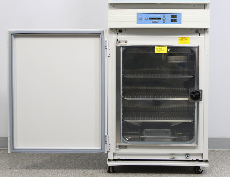 Thermo Scientific 3110 Forma Series II Stacked Water Jacket CO2 Incubators Door Open