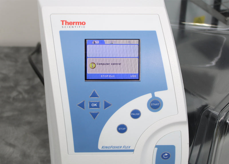 Thermo KingFisher Flex 5400630 711 Nucleic Acid Purification Automate and Laptop